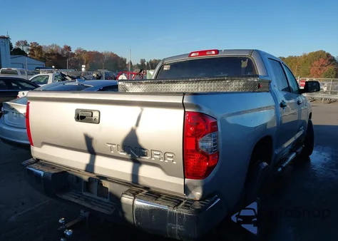 2014 Toyota Tundra Sr5 5.7L V8 z USA, uszkodzony, nr VIN 5TFEY5F10EX155688